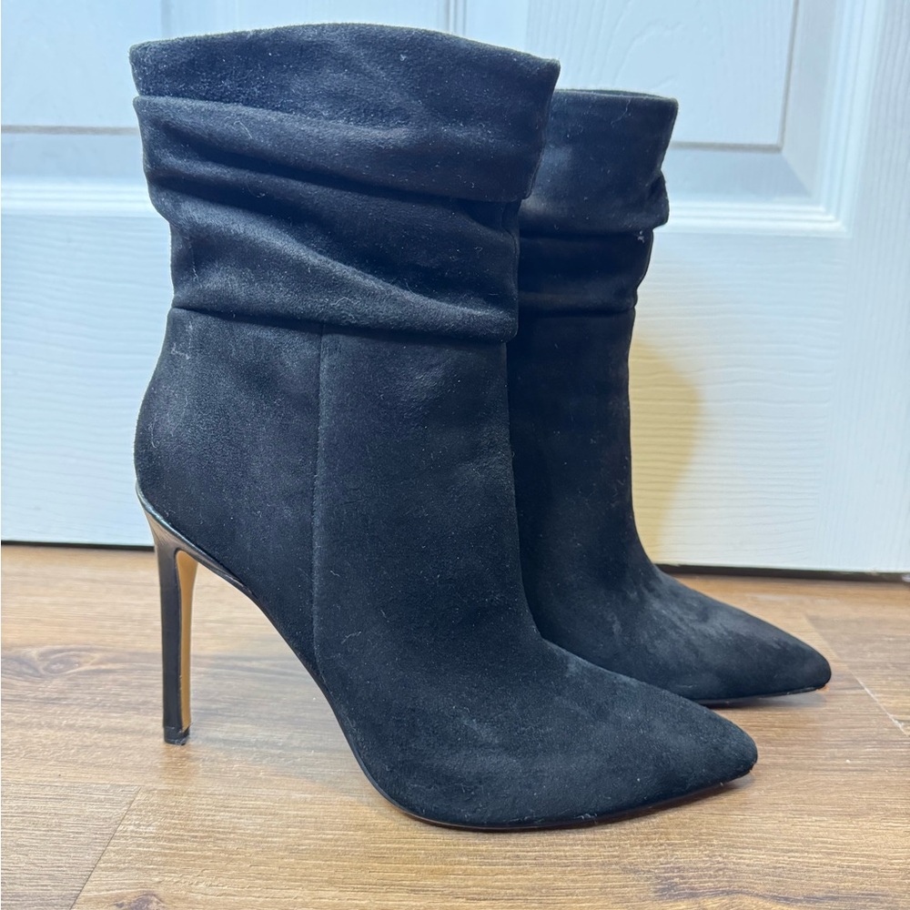 Elegant Black Suede Women's Boots